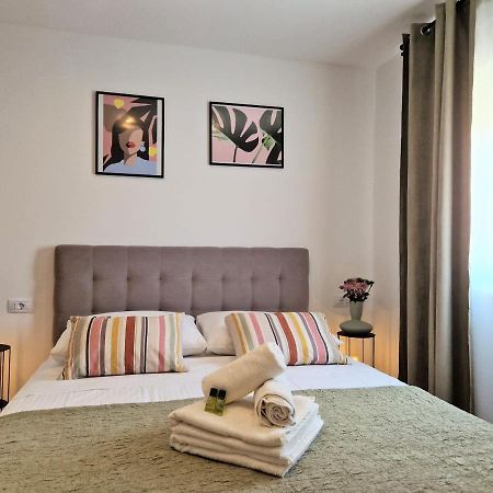 Jazz Rooms And Apartments Rovinj Kültér fotó